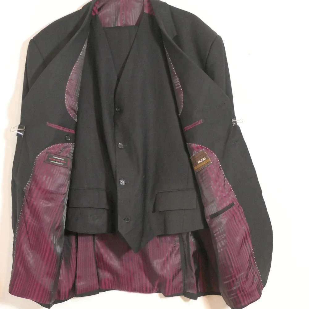 Tiglio Mens 3-Piece Suit 48R Black Super 150s Merino Wool Chianti Dapper Italian